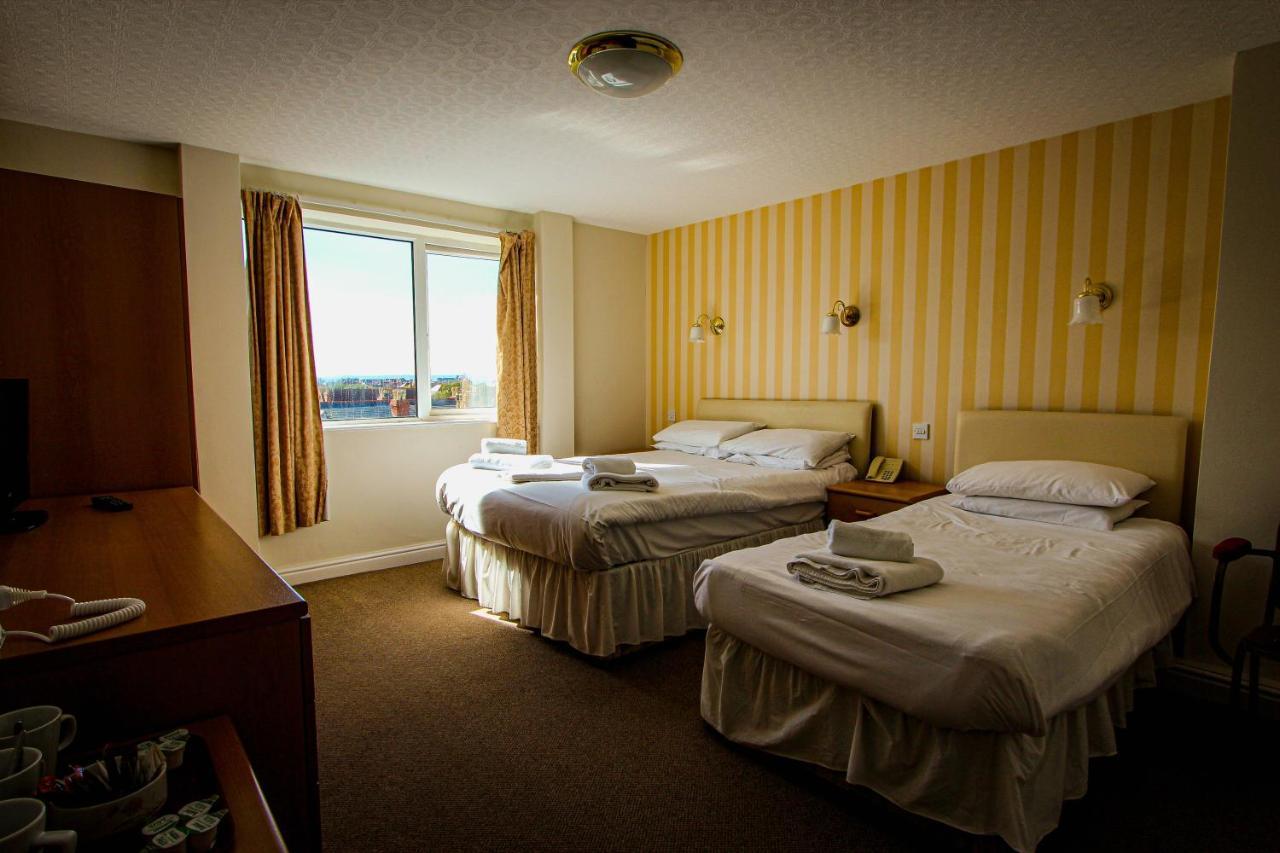 New Loretta Hotel Лландидно Екстер'єр фото