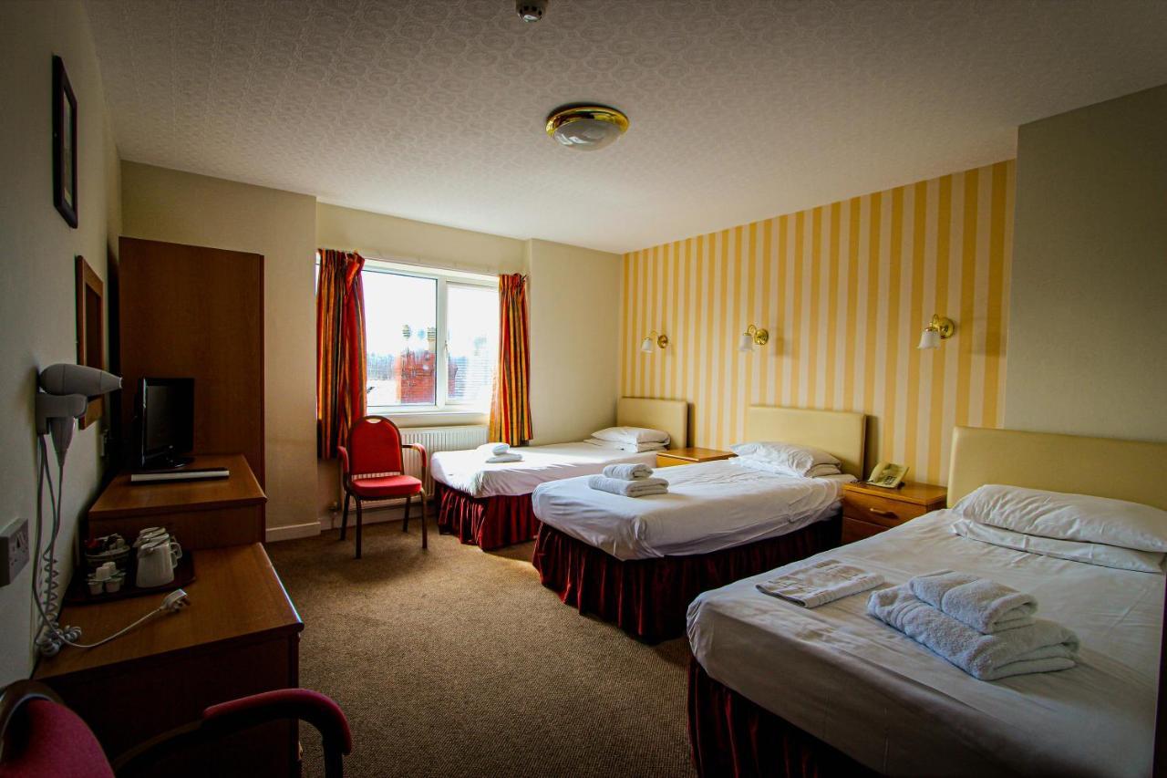 New Loretta Hotel Лландидно Екстер'єр фото